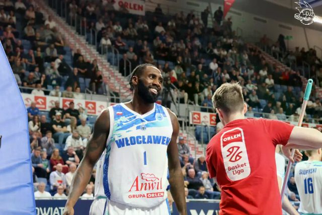 Galeria zdjęć meczu FIBA Europe Cup:       Anwil Włocławek 🆚 Basketball Löwen Brunszwik — zdjęcie 121