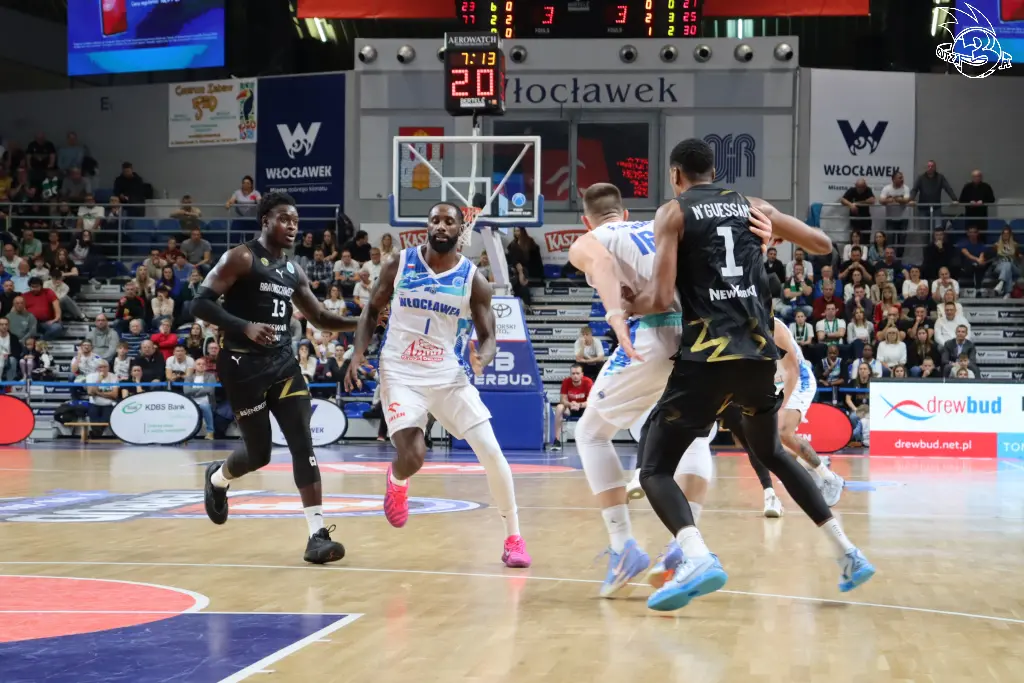 Galeria zdjęć meczu FIBA Europe Cup:       Anwil Włocławek 🆚 Basketball Löwen Brunszwik — zdjęcie 94