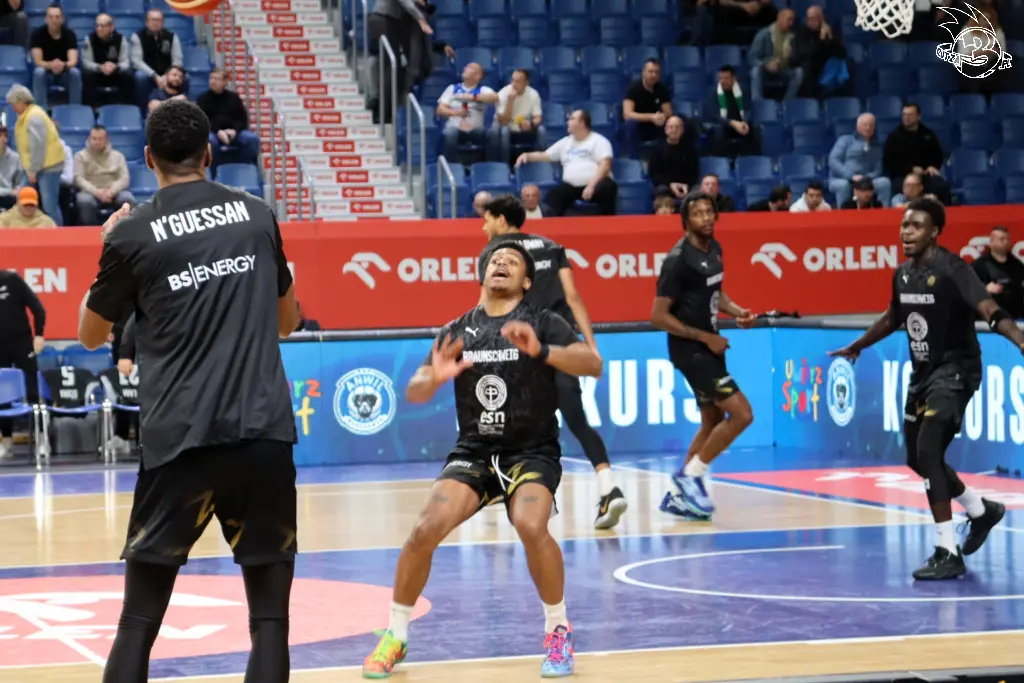 Galeria zdjęć meczu FIBA Europe Cup:       Anwil Włocławek 🆚 Basketball Löwen Brunszwik — zdjęcie 10