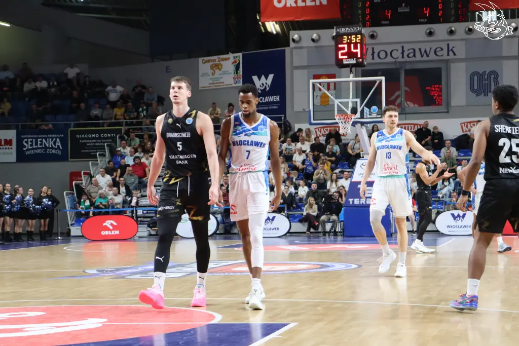 Galeria zdjęć meczu FIBA Europe Cup:       Anwil Włocławek 🆚 Basketball Löwen Brunszwik — zdjęcie 102