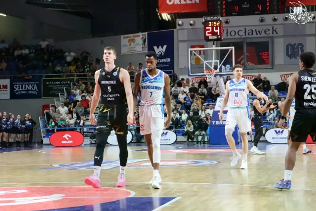 Galeria zdjęć meczu FIBA Europe Cup:       Anwil Włocławek 🆚 Basketball Löwen Brunszwik — zdjęcie 102