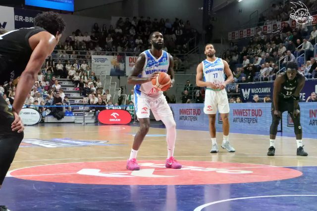 Galeria zdjęć meczu FIBA Europe Cup:       Anwil Włocławek 🆚 Basketball Löwen Brunszwik — zdjęcie 46