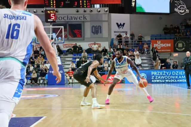 Galeria zdjęć meczu FIBA Europe Cup:       Anwil Włocławek 🆚 Basketball Löwen Brunszwik — zdjęcie 119