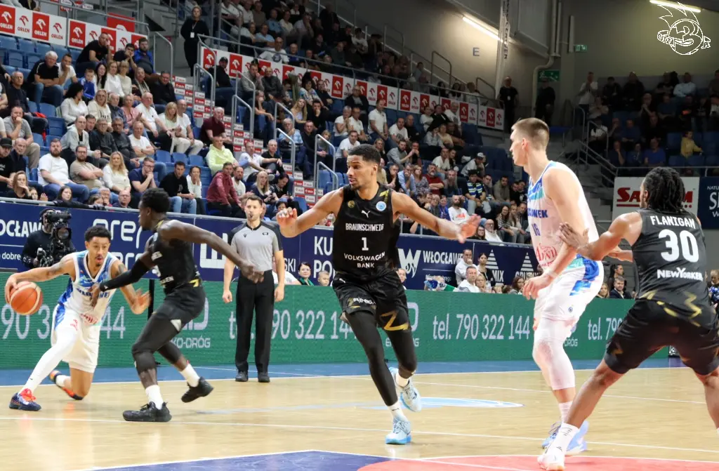 Galeria zdjęć meczu FIBA Europe Cup:       Anwil Włocławek 🆚 Basketball Löwen Brunszwik — zdjęcie 114