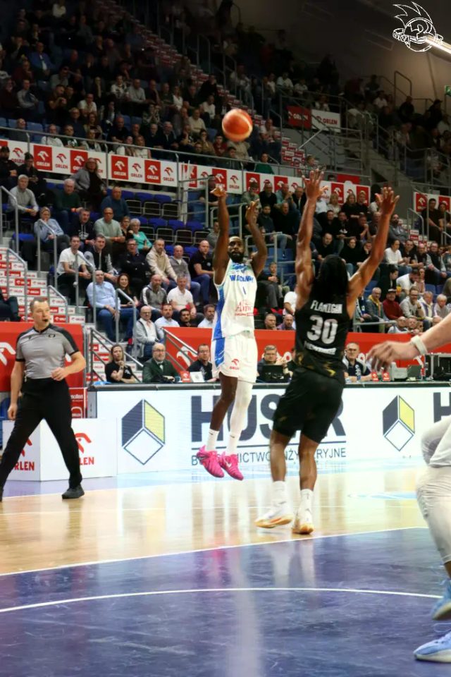 Galeria zdjęć meczu FIBA Europe Cup:       Anwil Włocławek 🆚 Basketball Löwen Brunszwik — zdjęcie 31