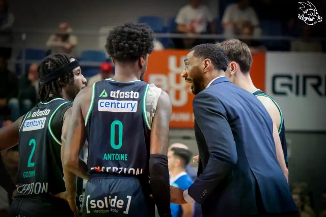 Galeria zdjęć meczu ENBL: Anwil Włocławek 🆚 Donar — zdjęcie 101