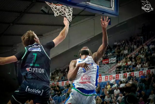 Galeria zdjęć meczu ENBL: Anwil Włocławek 🆚 Donar — zdjęcie 41