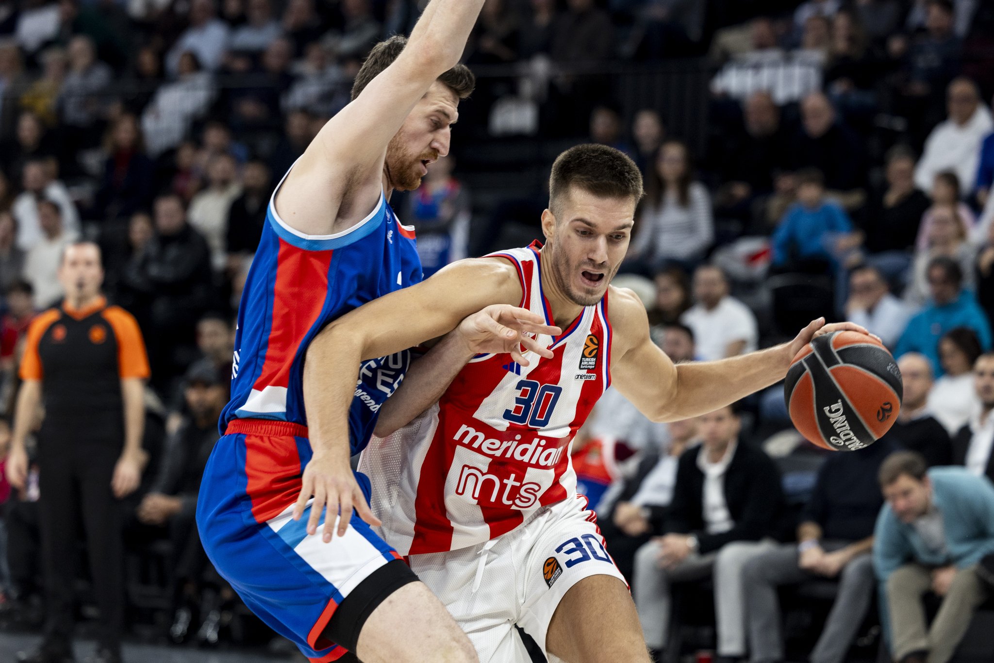 X: Crvena Zvezda