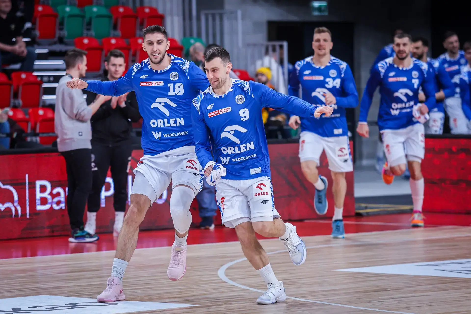 Anwil pewnie wygrywa w Stargardzie !