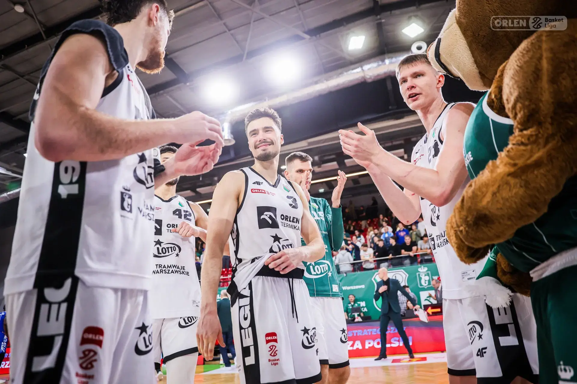 Rzutza3 o PLK ~ Landrius Horton prowadzi Dziki do zwycięstwa, wysoka wygrana Czarnych na wyjeździe