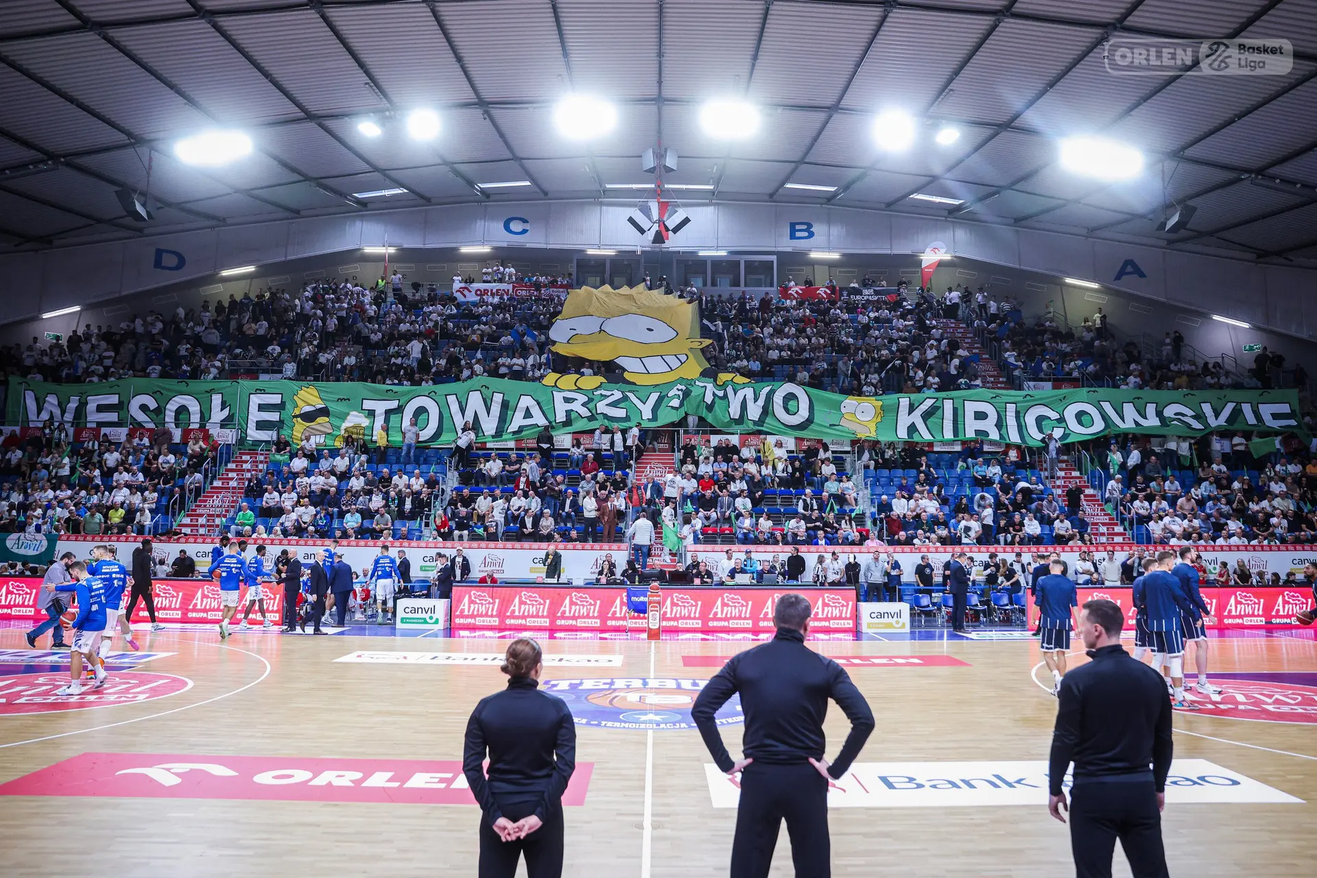 Efektywny DJ Funderburk przewodniczy zwycięstwie Anwilu Włocławek przeciwko Dzikom Warszawa!