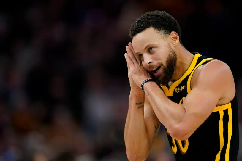 Curry żegna się z Under Armour
